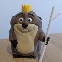 Hobby Chill Bever met Kroon – 12 cm