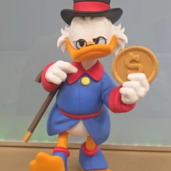Scrooge McDuck Figuur – 23 cm